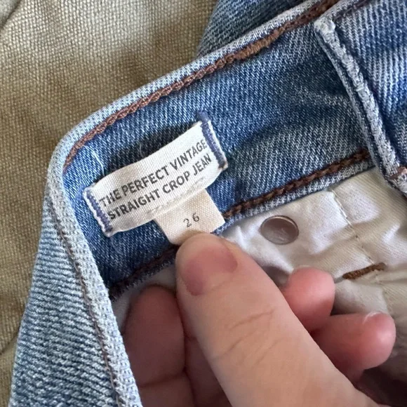 Madewell Women’s The Perfect Vintage Straight Cropped Jean in Montville Wash - Picture 4 of 8